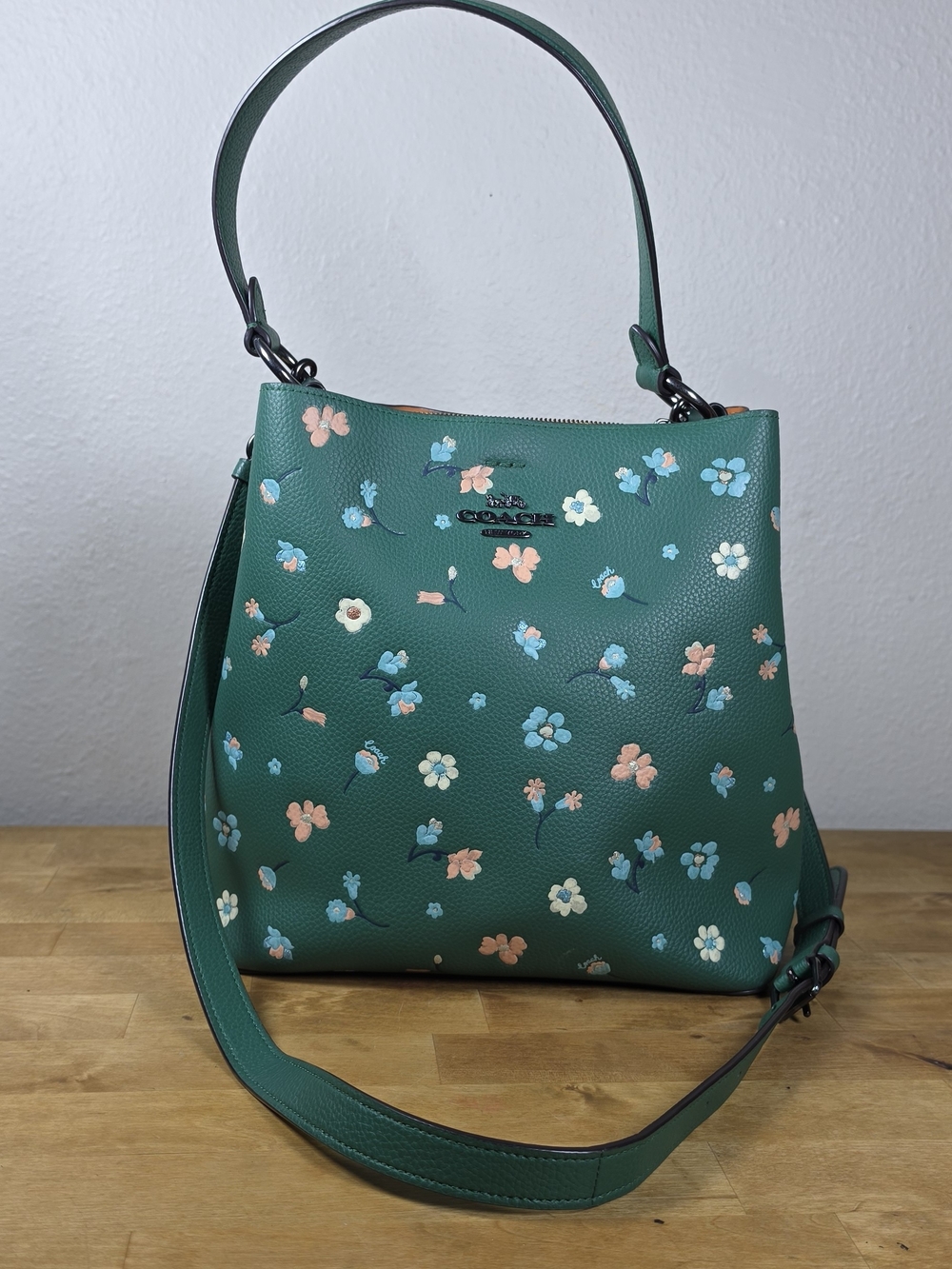 Coach C8214 Town Bucket Bag Mystical Floral Amazon Green Leather